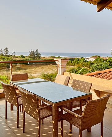 sea view villas : beachside villas in goa